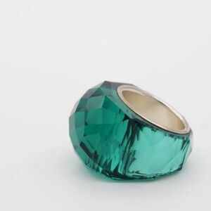 Swarovski Nirvana Emerald Ring